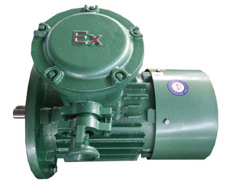 首次操作三相異步電動機(jī)時應(yīng)注意什么?